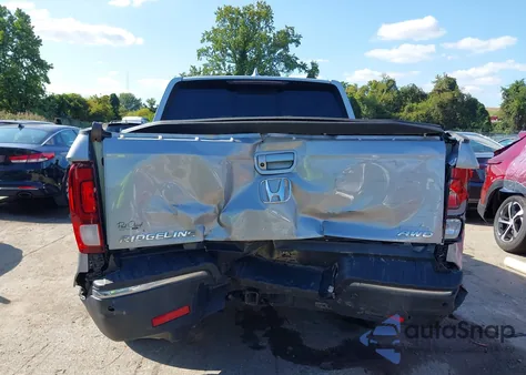 2020 Honda Ridgeline Rtl-E z USA, uszkodzony, nr VIN 5FPYK3F72LB010982